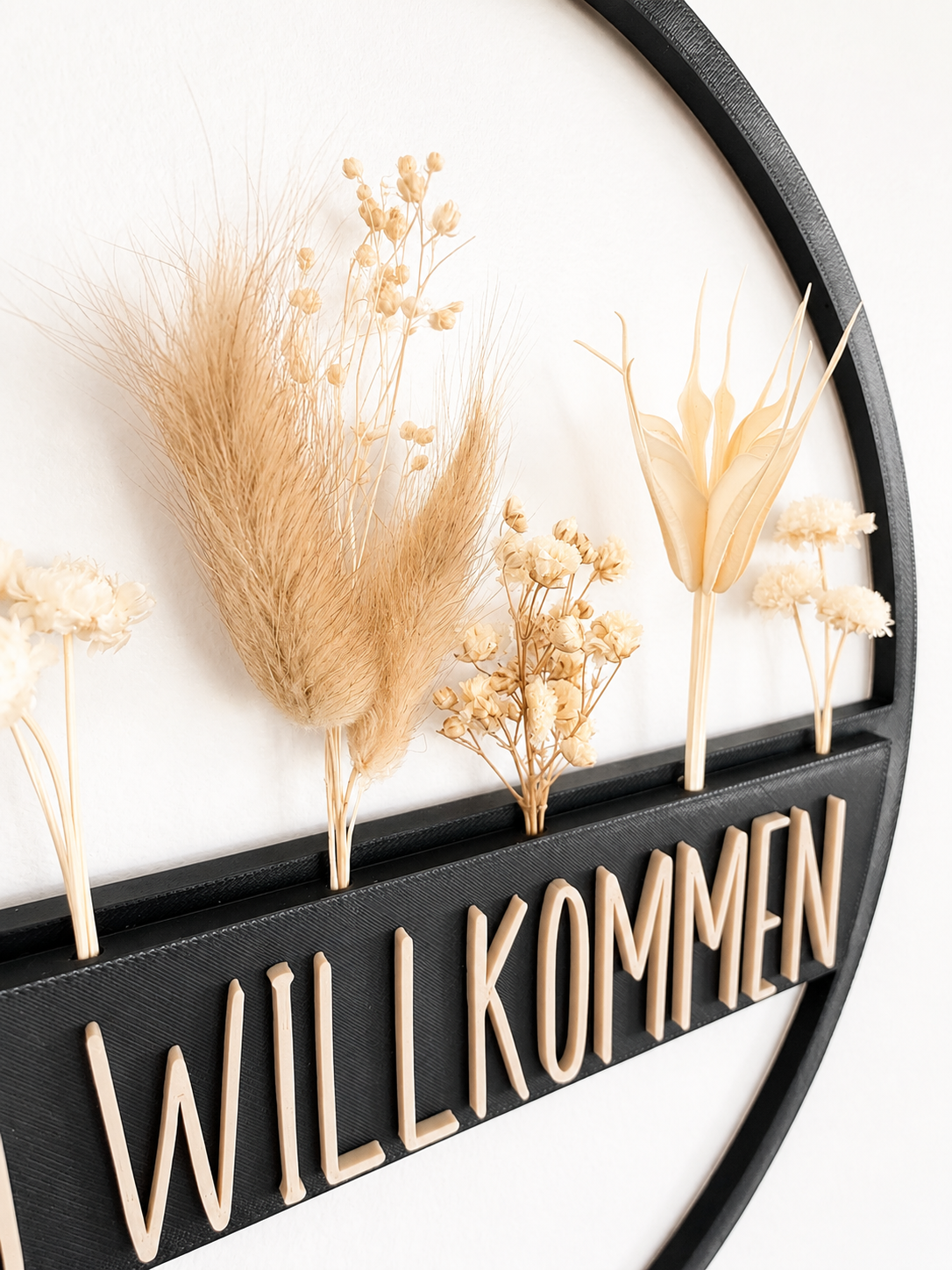 Dekokranz mit Trockenblumenhalter
